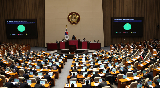 與 사법개혁 속도전, 野 필버 대응…연말 정국 '입법 전쟁'
