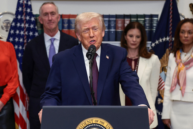 트럼프, 내주 보험사와 회동 예고…"건보료 크게 낮추겠다"