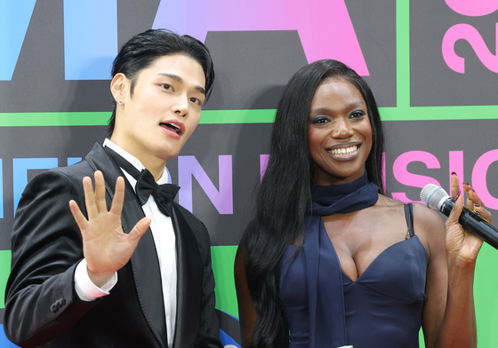 정혁·카니, 멜론뮤직어워드 레드카펫 MC