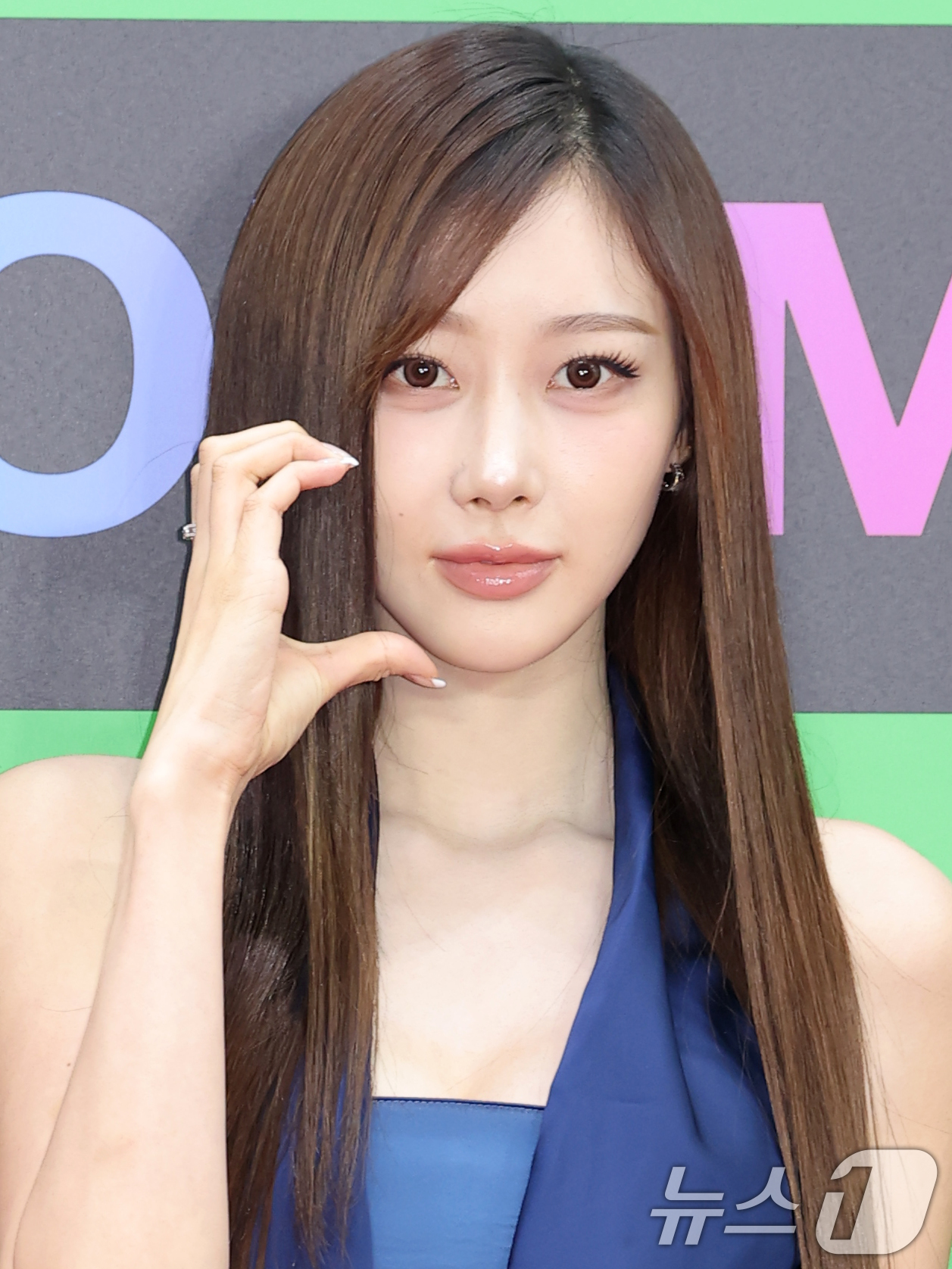 (서울=뉴스1) 권현진 기자 = 에스파 지젤이 20일 서울 구로구 고척스카이돔에서 열린 '2025 멜론뮤직어워드(MMA2025)' 레드카펫 행사에 참석해 포즈를 하고 있다. 202 …