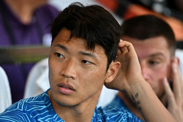 'EPL 16경기 무승' 황희찬의 울버햄튼, 제프 시 회장도 떠난다