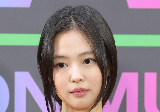 제니 '드라큘라' 글로벌 역주행…빌보드 '핫100' 자체 최고 [N이슈]