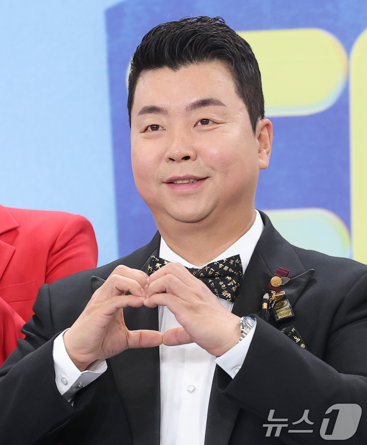 (서울=뉴스1) 권현진 기자 = ‘사장님 귀는 당나귀 귀’ 정호영 셰프가 20일 서울 영등포구 KBS홀에서 열린 ‘2025 KBS 연예대상’에 참석해 포즈를 취하고 있다. 2025 …