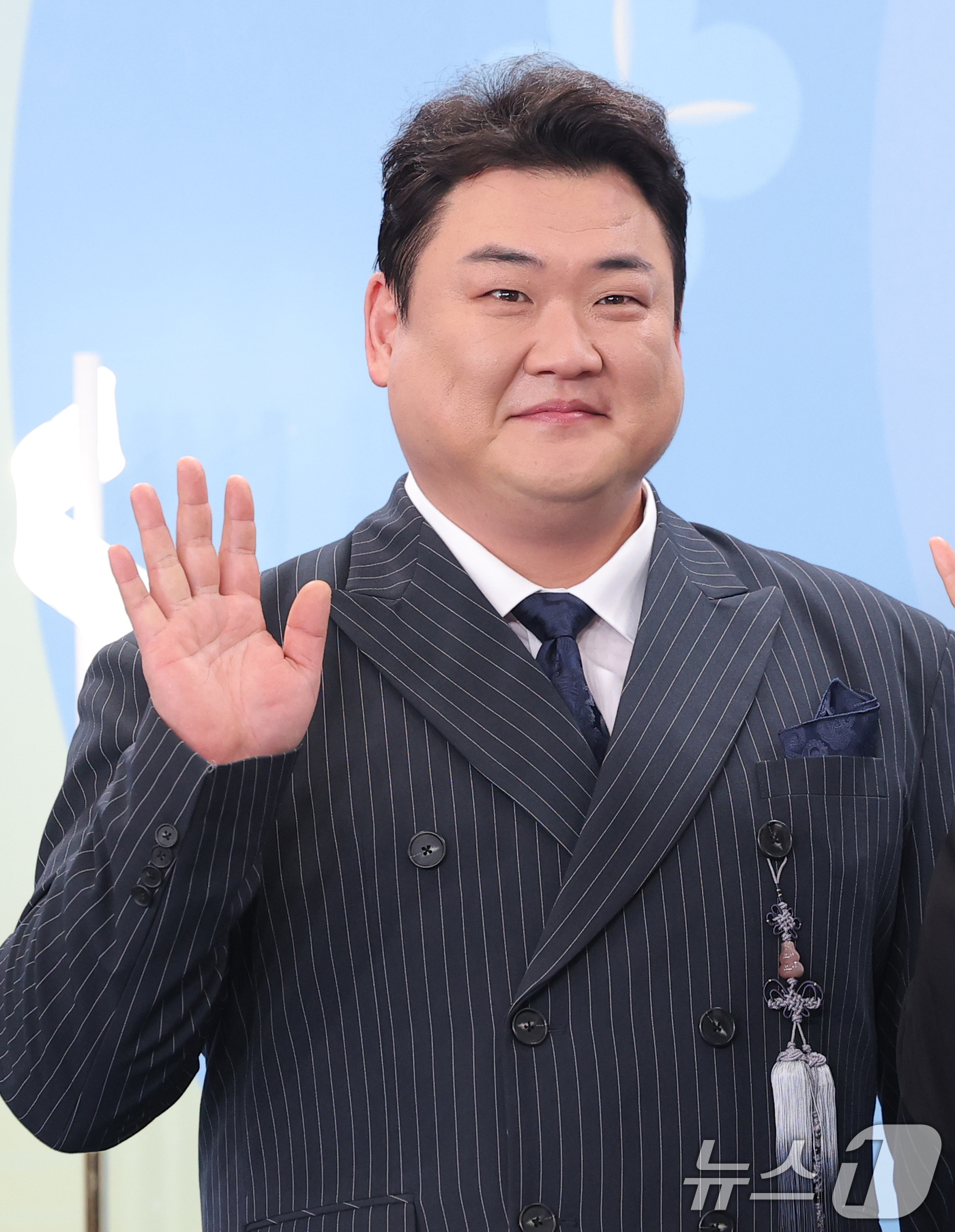 (서울=뉴스1) 권현진 기자 = 개그맨 김준현이 20일 서울 영등포구 KBS홀에서 열린 ‘2025 KBS 연예대상’에 참석해 포즈를 취하고 있다. 2025.12.20/뉴스1