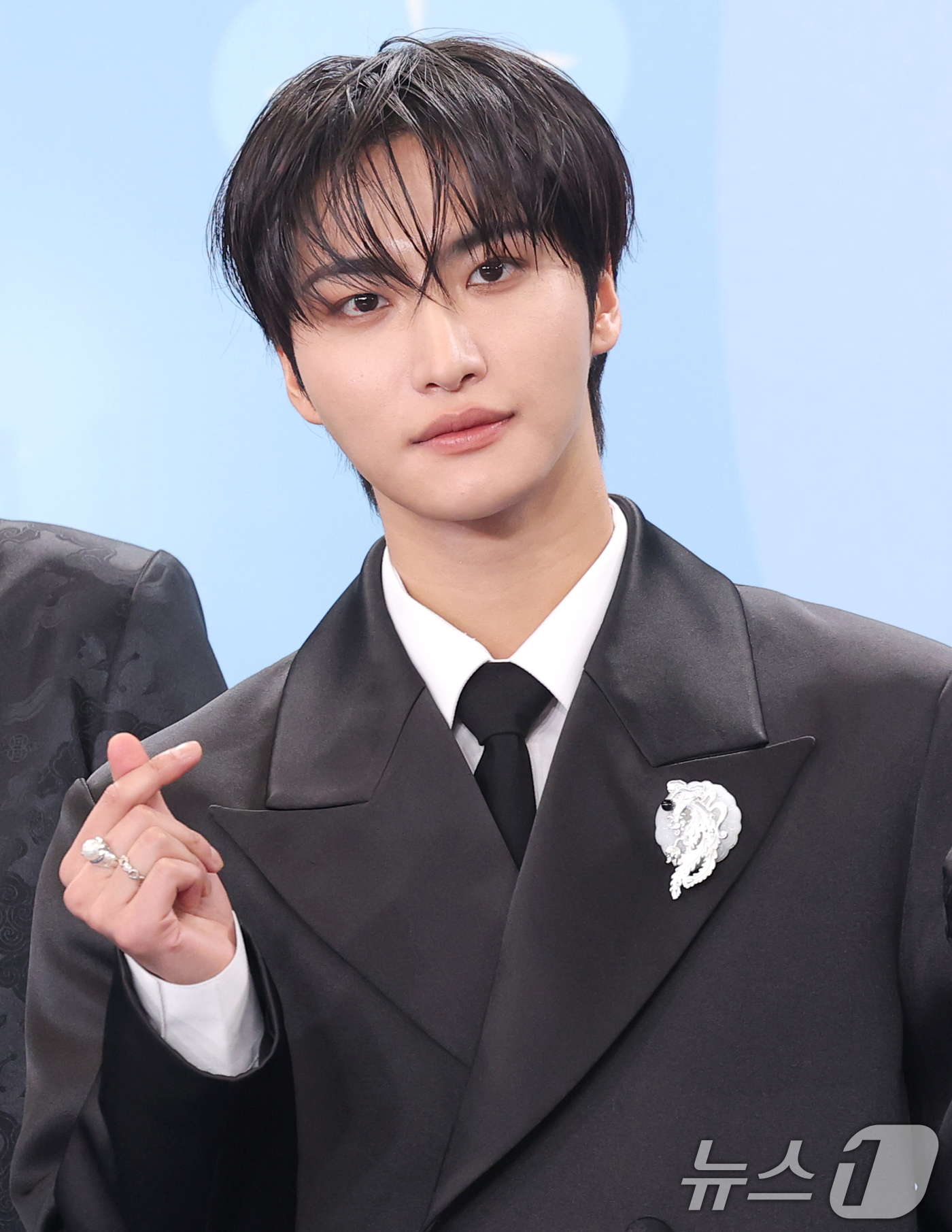 (서울=뉴스1) 권현진 기자 = 에이티즈 성호가 20일 서울 영등포구 KBS홀에서 열린 ‘2025 KBS 연예대상’에 참석해 포즈를 취하고 있다. 2025.12.20/뉴스1