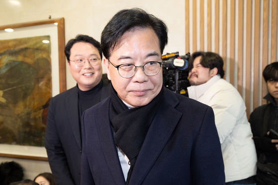 송언석 "민주, 내란재판부법 강행…법 고치는 일 호떡 뒤집듯"