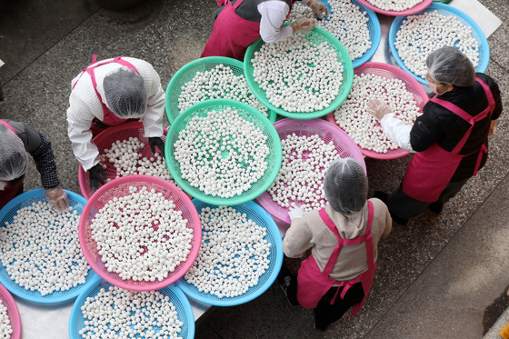 동지 맞이 분주