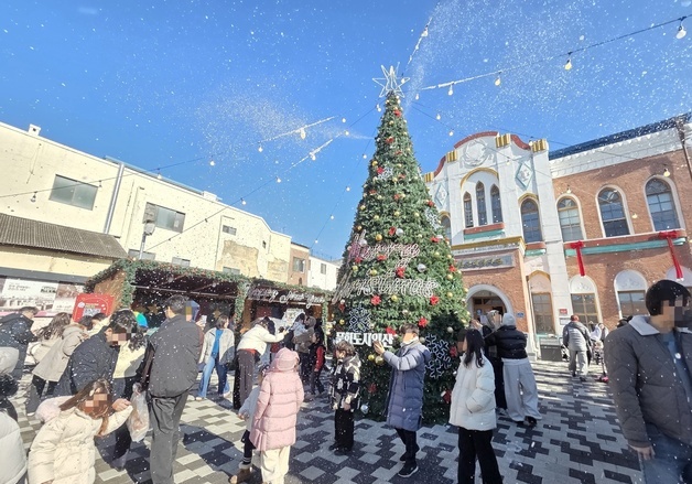 [오늘의 날씨] 전북(23일, 화)…대체로 흐리고 늦은 오후 비
