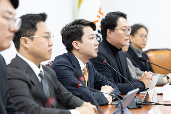 최고위 주재하는 이준석 대표