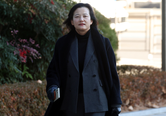 정유미 검사장, 인사 효력정지 심문기일 행정법원 출석