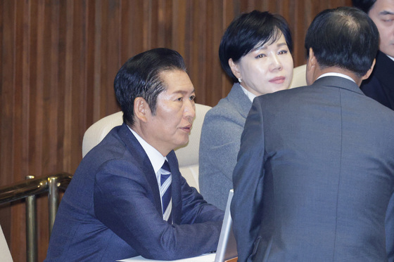 與, 정보통신망법 '손해·부당이익 목적' 재반영 수정안 당론 채택