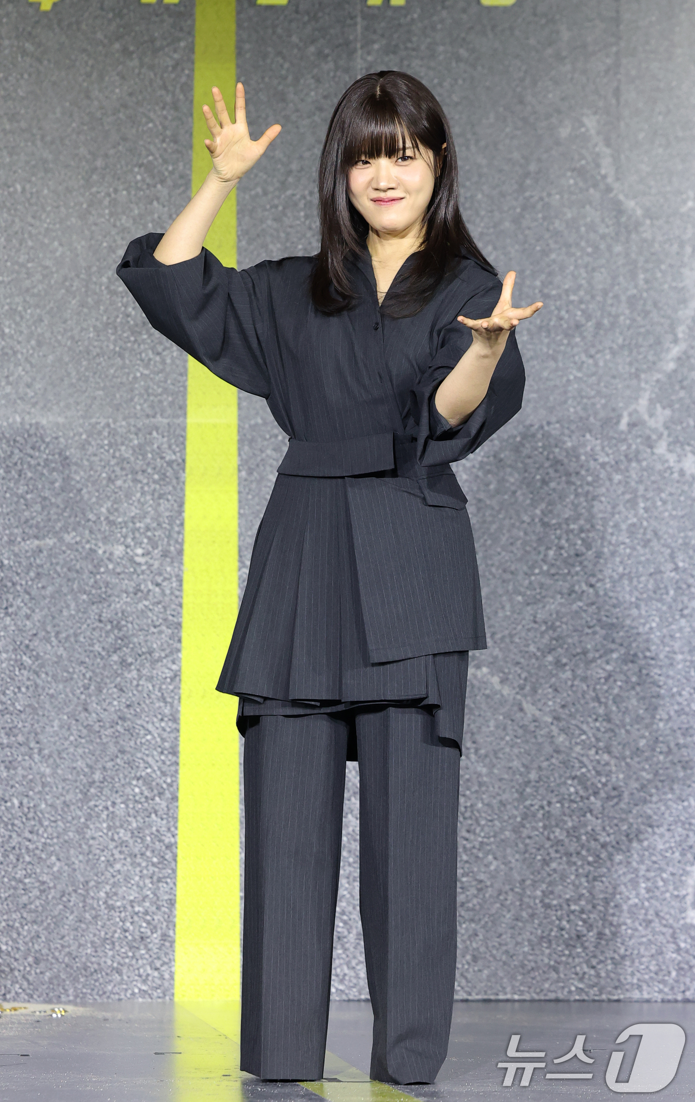 (서울=뉴스1) 권현진 기자 = 배우 김향기가 22일 서울 강남구 웨스틴 서울 파르나스에서 열린 넷플릭스 시리즈 '캐셔로' 제작발표회에 참석해 포즈를 취하고 있다.'캐셔로'는 결혼 …