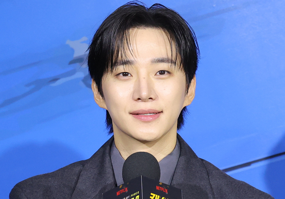 이준호, 안구정화