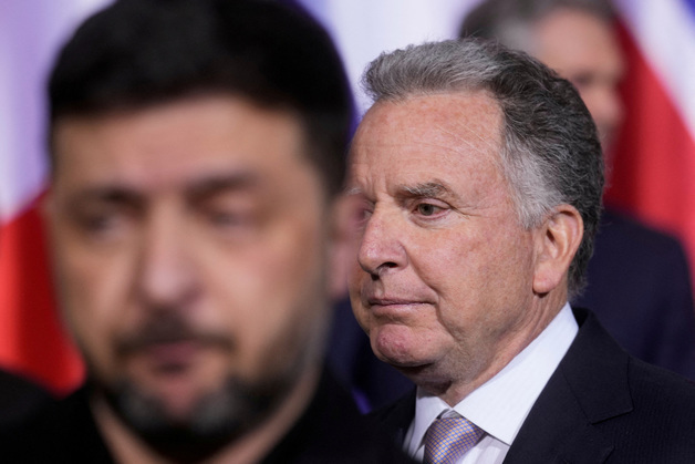 美, 안방서 러·우와 연쇄 회담…"건설적" 말뿐 한 걸음도 못나가