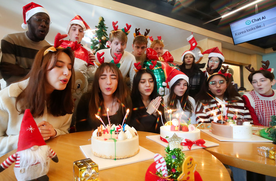 크리스마스 이브 앞두고 전국에 겨울비…눈은 경기·강원 일부만 (종합)