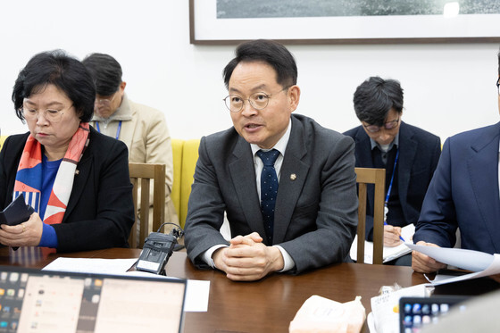 민주당, 쿠팡 5개 상임위 청문회 이달 30∼31일 개최