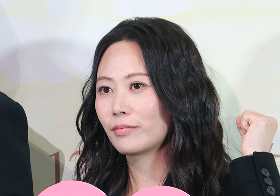 '오늘밤, 세계에서 이 사랑이 사라진다 해도' 김혜경 감독