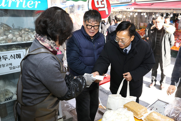 [단신] 지식재산처, 북수원시장 소상공인과 간담회 개최
