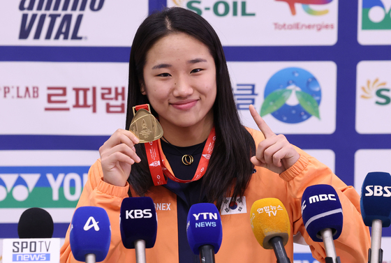 새 역사 쓴 안세영 "올해 최고의 순간은 월드투어 파이널 우승"