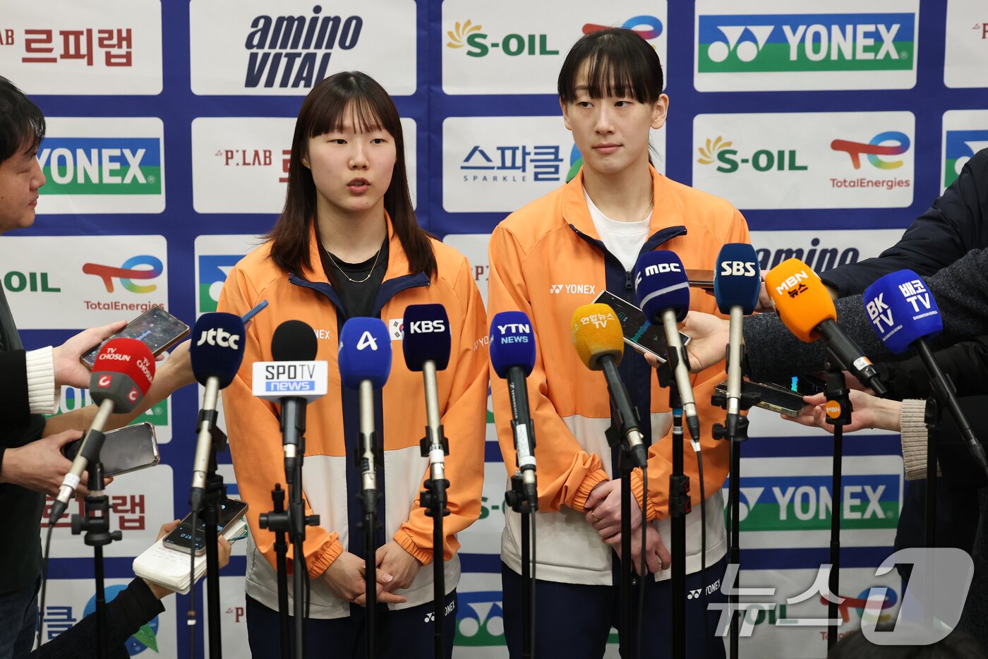 본문 이미지 - 배드민턴 여자복식의 이소희(오른쪽)와 백하나./뉴스1 ⓒ News1 오대일 기자