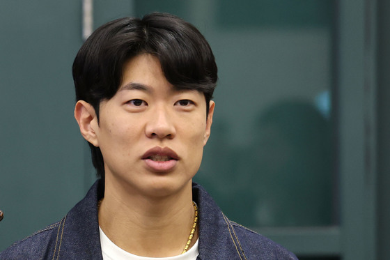 빅리그 진출 소감 밝히는 송성문