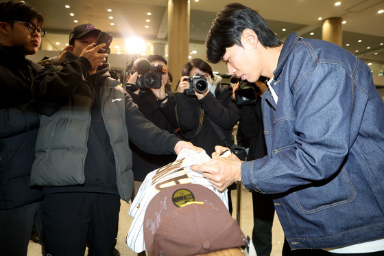 인생역전 송성문 "나 같은 선수가 이런 대우를…후배들에 동기 되길"