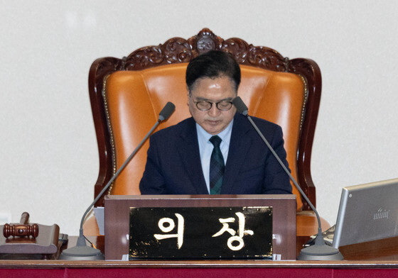 장동혁 국힘 대표, 필리버스터 역대 최장 기록 경신