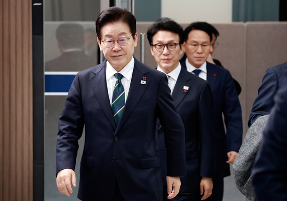 이재명 대통령, 부산 국무회의 참석