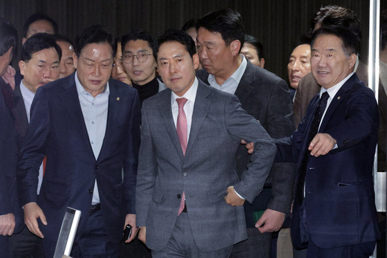 장동혁, 새해 첫 행보로 2일 MB 예방…당 대표로서 첫 대면