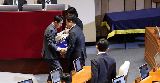 무제한 토론 마친 장동혁 대표