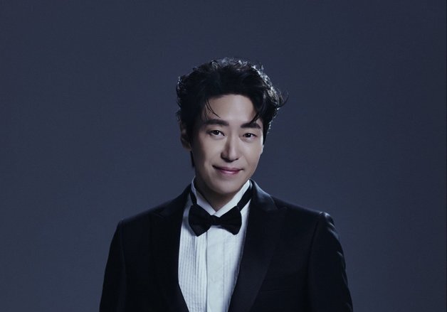 엄기준, 이엔터테인먼트와 전속계약…'엄유민법' 김법래와 한솥밥