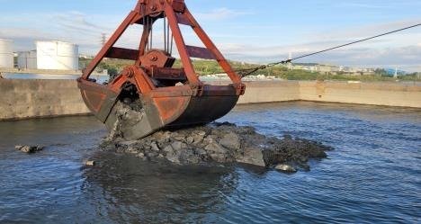 울산해수청, 올해 온산항 오염퇴적물 9만4000㎥ 수거