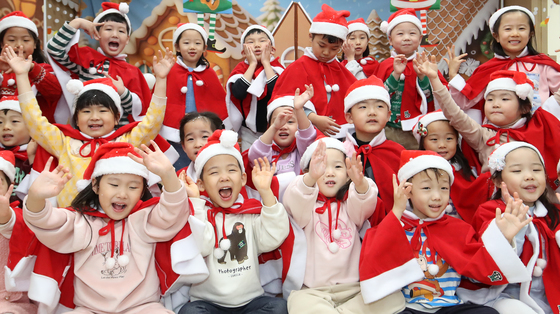 [오늘의 날씨] 부산·경남(24일, 수)…부산 일부 지역서 '빗방울'