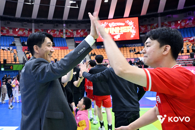 '신승' 한전 권영민 감독 "발목 부상 김정호, 진료 결과 지켜봐야"