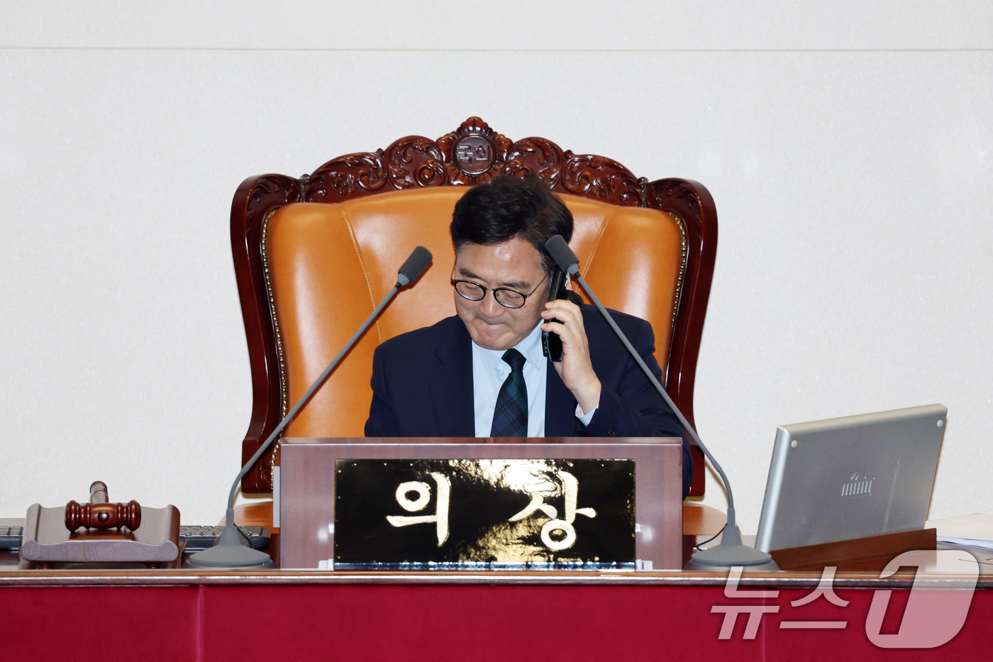 (서울=뉴스1) 이승배 기자 = 23일 오후 서울 여의도 국회에서 열린 제430회국회(임시회) 제2차 본회의에서 최수진 국민의힘 의원이 정보통신망 이용촉진 및 정보보호 등에 관한 …