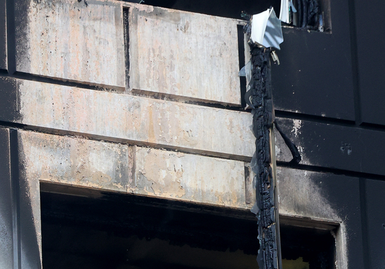 송파구 아파트서 발생한 화재...2명 심정지 이송