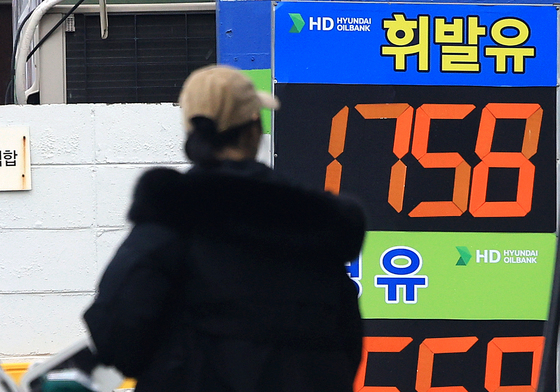 유류세 인하 2개월·車 개소세 감면 6개월 연장