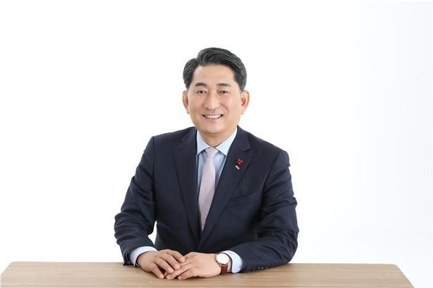 경찰, 이재한 민주당 동남4군위원장 정치자금법 위반 혐의 송치