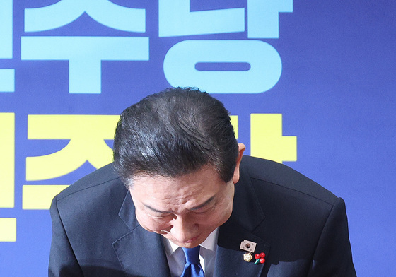 최고위 인사하는 김병기 원내대표