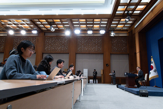 미국·캐나다·일본 방문 관련 브리핑 하는 위성락 안보실장