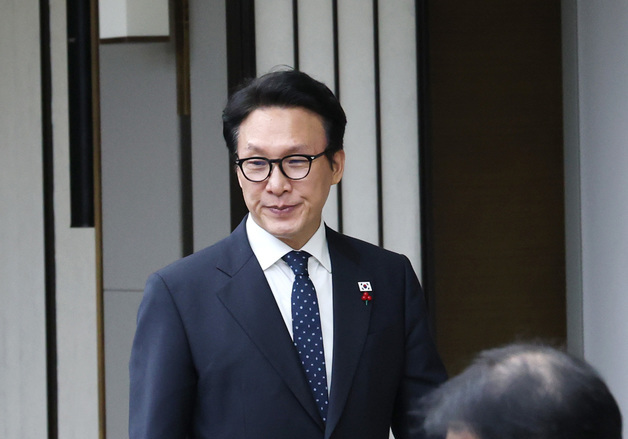 자살예방 관계장관회의 참석하는 김민석 국무총리