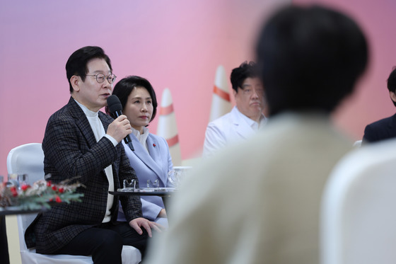 '극희귀질환' 통계 불모지 한국…질병코드 없어 사각지대 방치