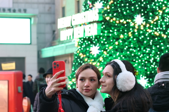 [오늘의 날씨] 경기(25일, 목)…"대체로 맑지만, 영하권 추위"