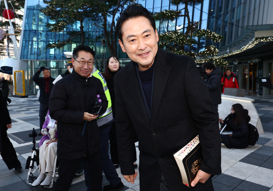 사랑의교회 성탄 예배 마친 장동혁 대표