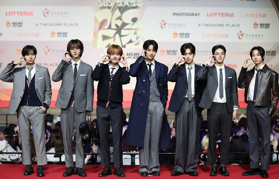 아이딧, 일곱 명의 왕자님들