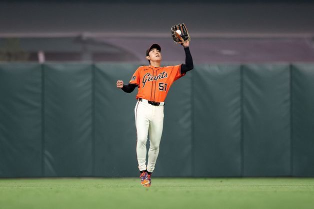 아웃카운트 착각한 이정후, MLB 올해의 황당 실수 9위