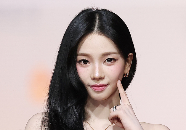 에스파 카리나, 심쿵 눈맞춤