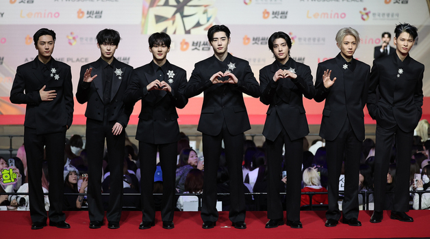 엔하이픈, 멋진 왕자님들