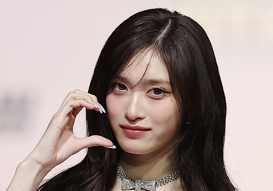 아이브 이서, 깜찍한 볼하트