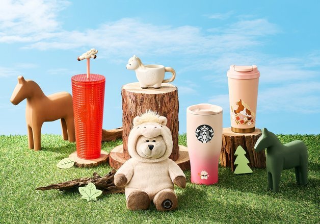 스타벅스, 29CM서 새해 기획 굿즈 단독 출시…2030세대 공략
